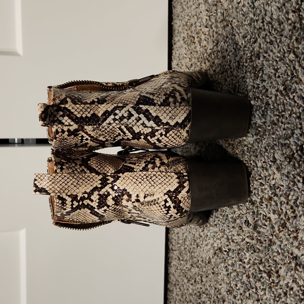 Mata Snake Print Booties, Size: 7 Worn Once - image 4